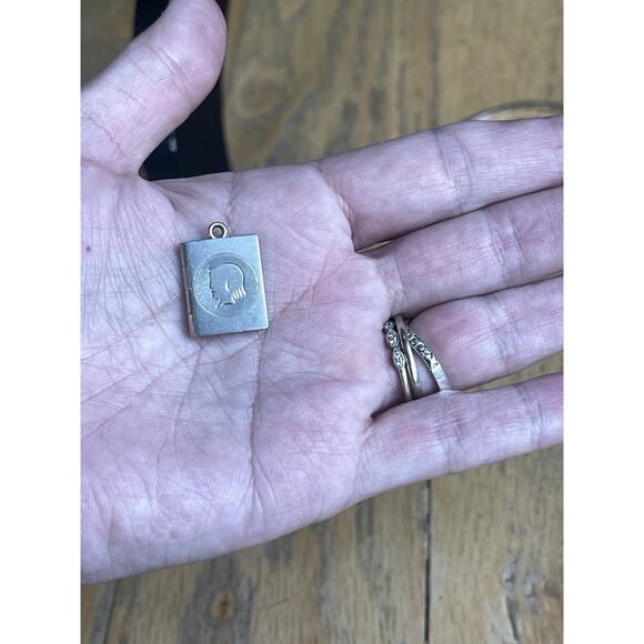 Sterling Silver Book Locket Charm Vintage Etched Portrait Pendant 925 - Picture 4 of 7